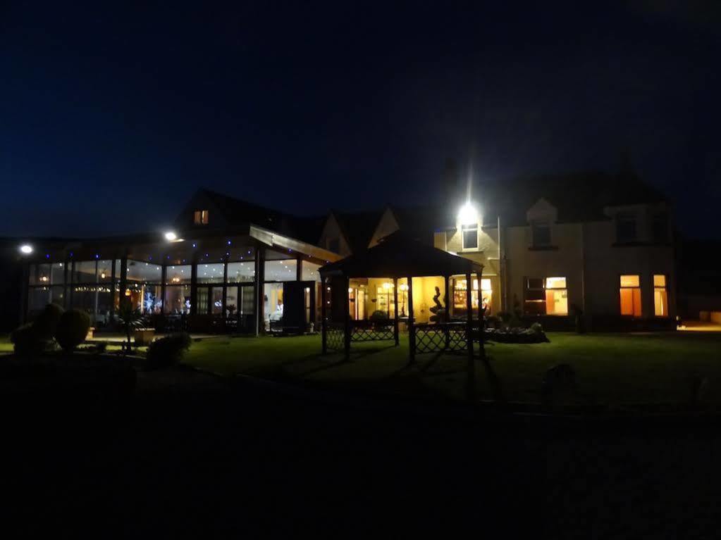 Kilfinan Hotel Eksteriør bilde